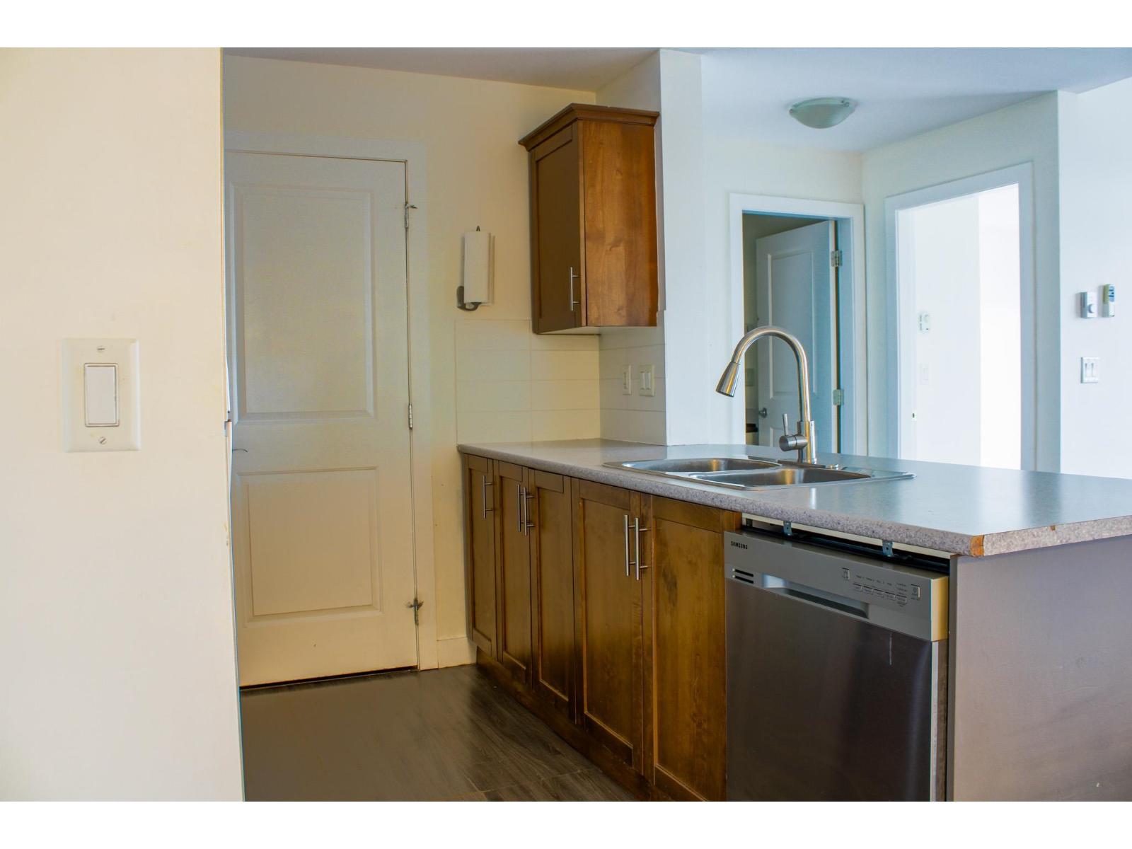 412 46150 Bole Avenue, Chilliwack Proper East, Chilliwack, British Columbia  V2P 0B7 - Photo 14 - R3087997