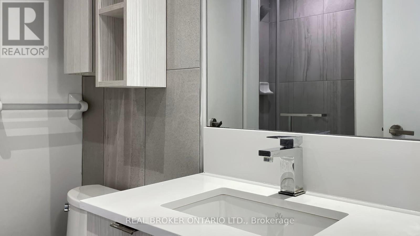 2013 - 195 Redpath Avenue, Toronto (Mount Pleasant West), Ontario  M4P 0E4 - Photo 15 - C12775886