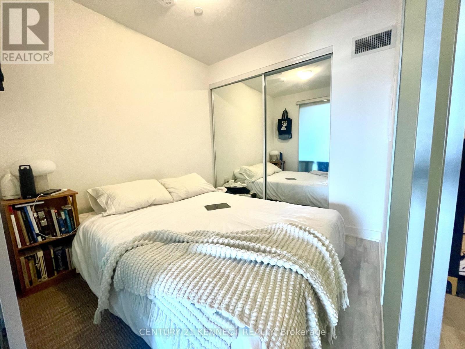 807e - 70 Princess Street, Toronto, Ontario  M5A 0X6 - Photo 8 - C12775888