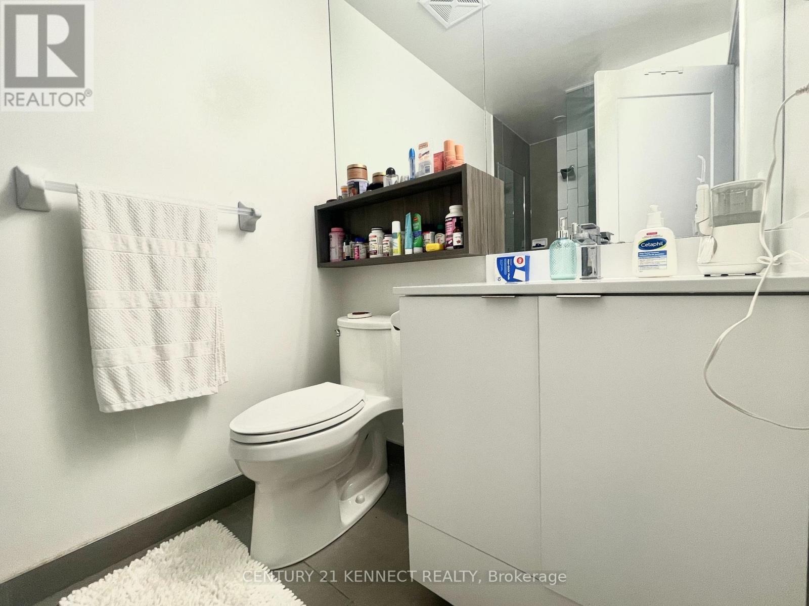 807e - 70 Princess Street, Toronto, Ontario  M5A 0X6 - Photo 9 - C12775888