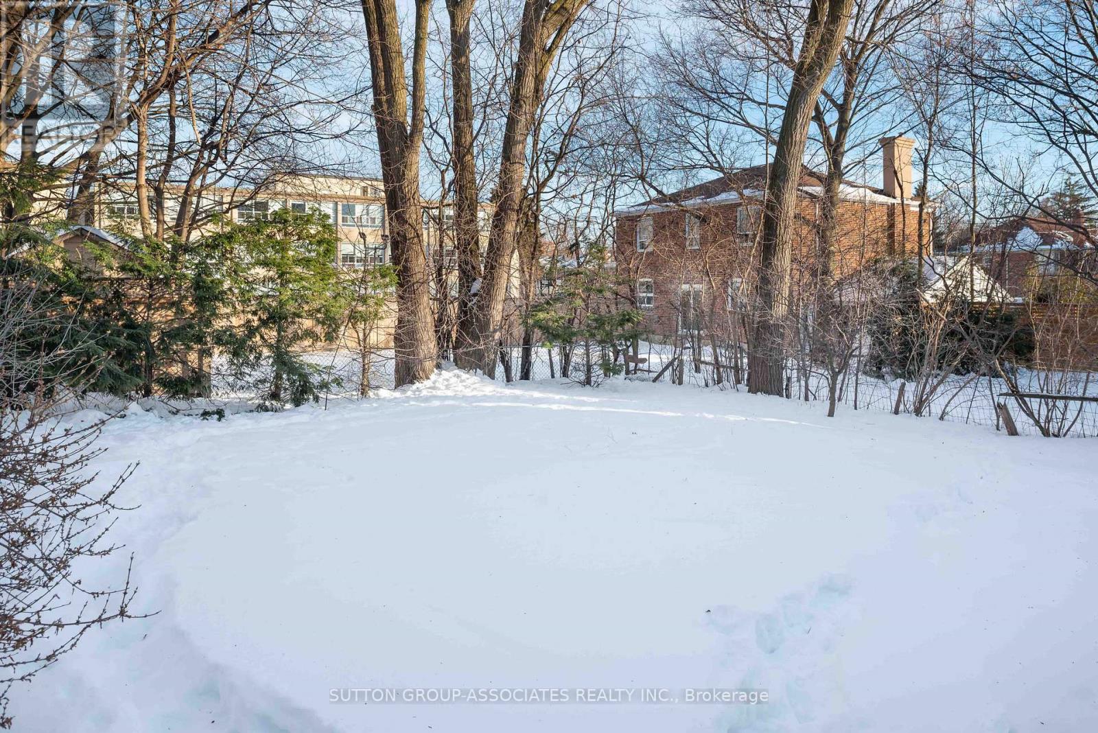 81 Chiltern Hill Road, Toronto, Ontario  M6C 3B6 - Photo 24 - C12775978