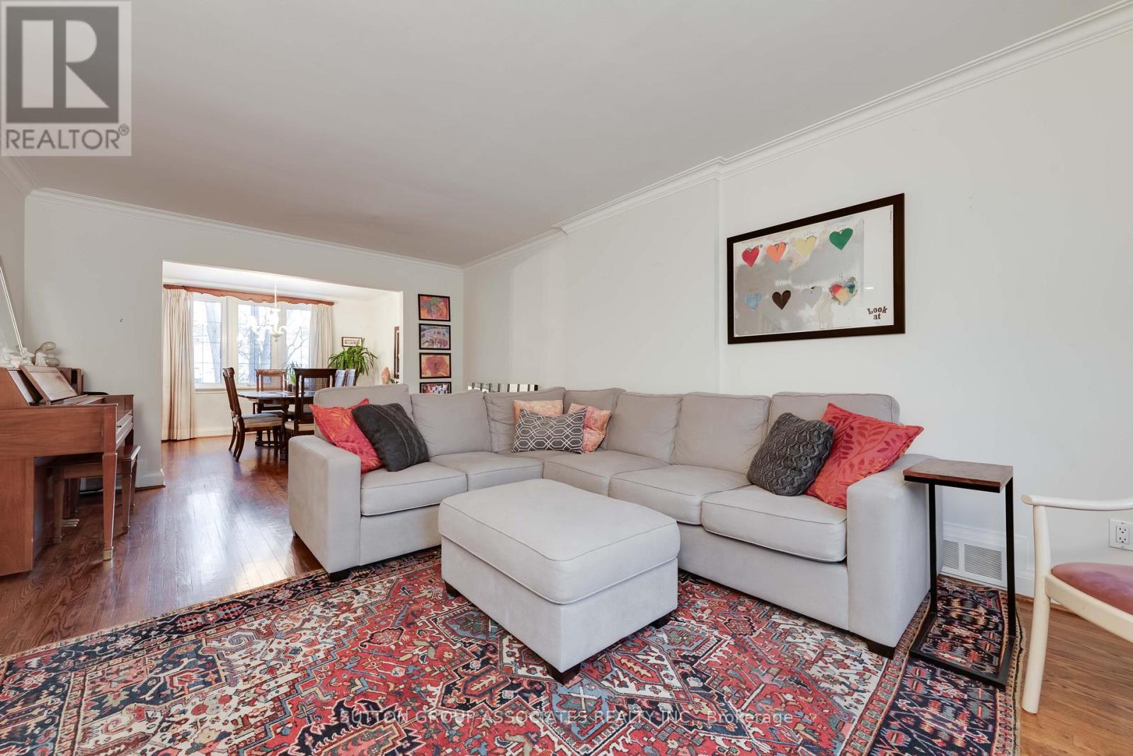 81 Chiltern Hill Road, Toronto, Ontario  M6C 3B6 - Photo 6 - C12775978