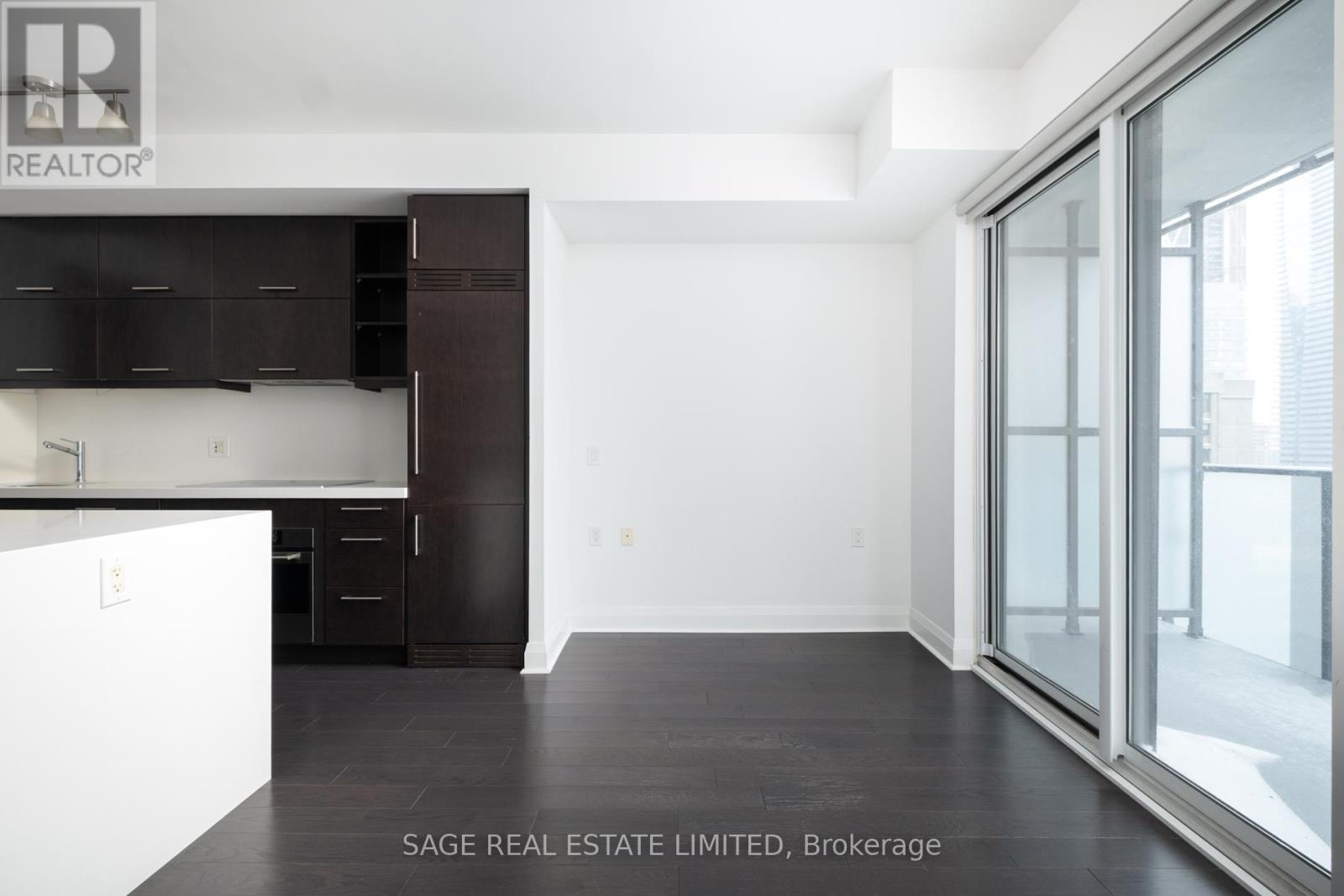 2511 - 1080 Bay Street, Toronto, Ontario  M5S 0A6 - Photo 7 - C12776014