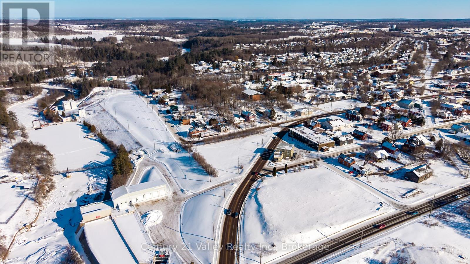 20 Bridge Street, Renfrew, Ontario  K7V 3R2 - Photo 43 - X12775966