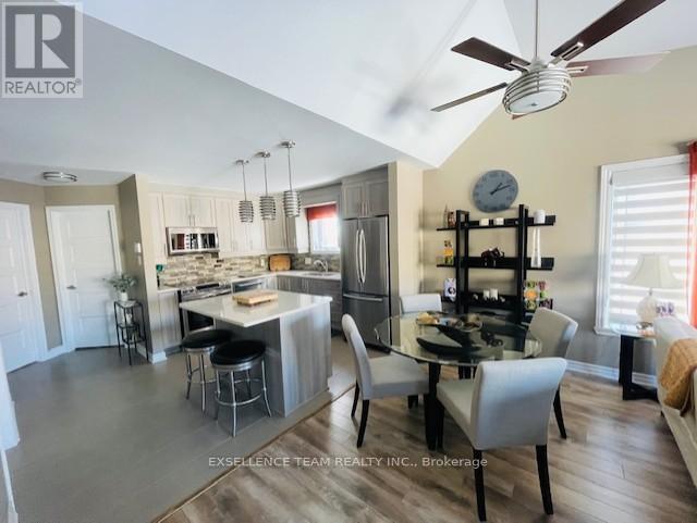 201 - 222 First Street E, Cornwall, Ontario  K6H 0G2 - Photo 14 - X12775988