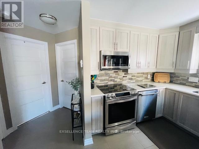 201 - 222 First Street E, Cornwall, Ontario  K6H 0G2 - Photo 19 - X12775988