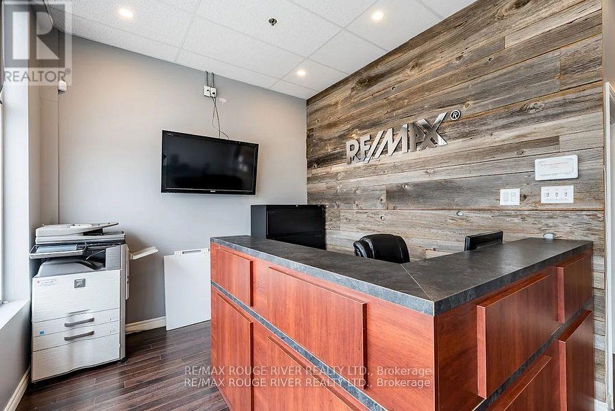 16 - 1383 Wilson Road N, Oshawa, Ontario  L1K 2Z5 - Photo 3 - E12775916