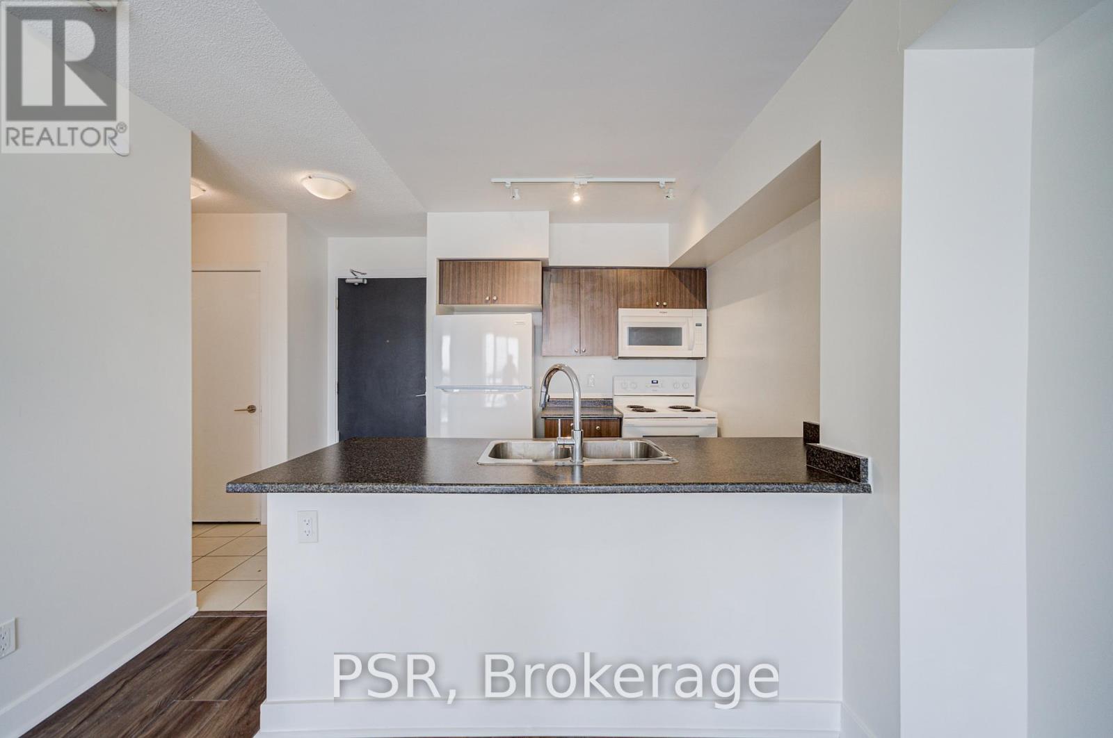 1107 - 8 Trent Avenue, Toronto, Ontario  M4C 0A6 - Photo 9 - E12775972