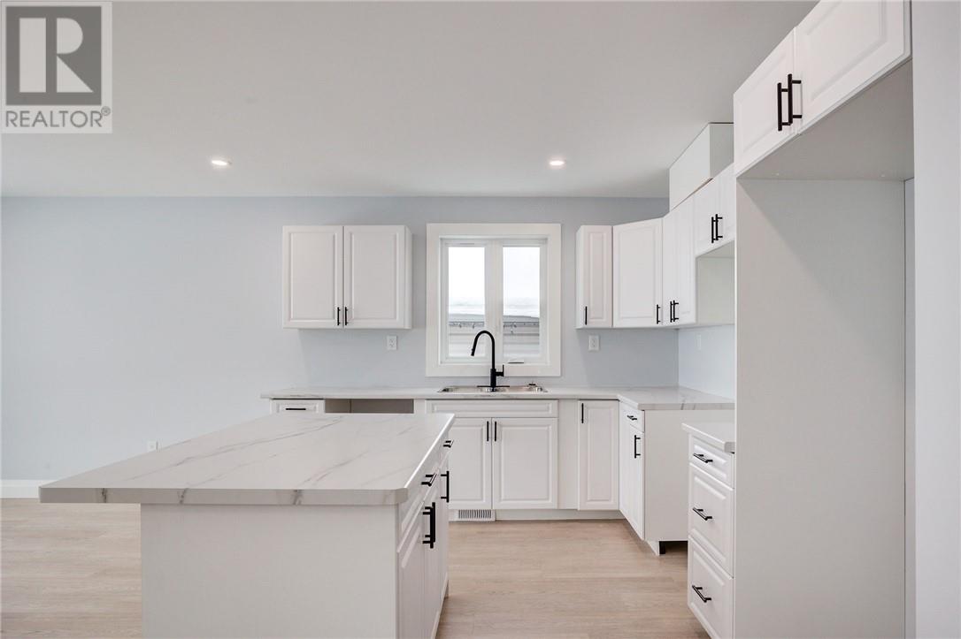 221 Racicot Drive, Garson, Ontario  P3L 1L5 - Photo 6 - 2126290