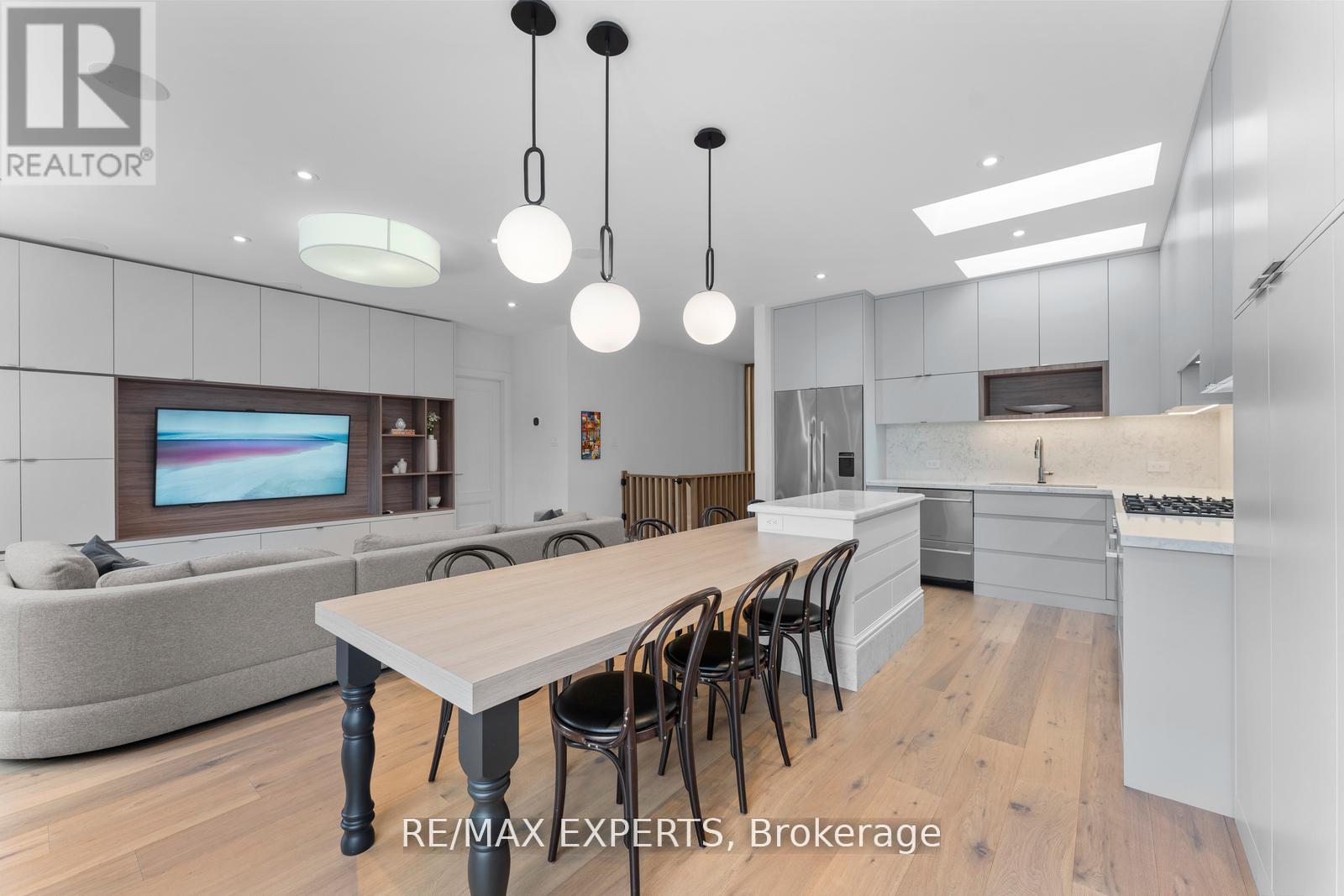 88 Arista Gate, Vaughan, Ontario  L4L 9H7 - Photo 10 - N12775918