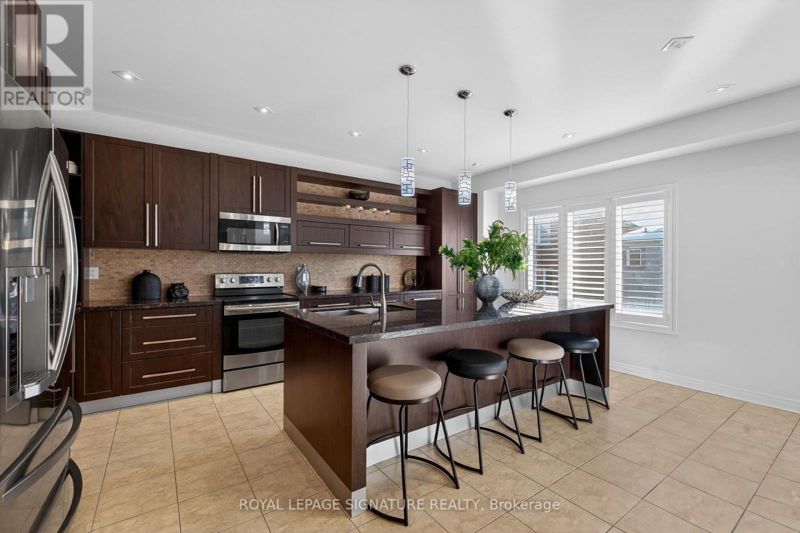 34 Gesher Crescent, Vaughan, Ontario  L6A 0W3 - Photo 18 - N12775942