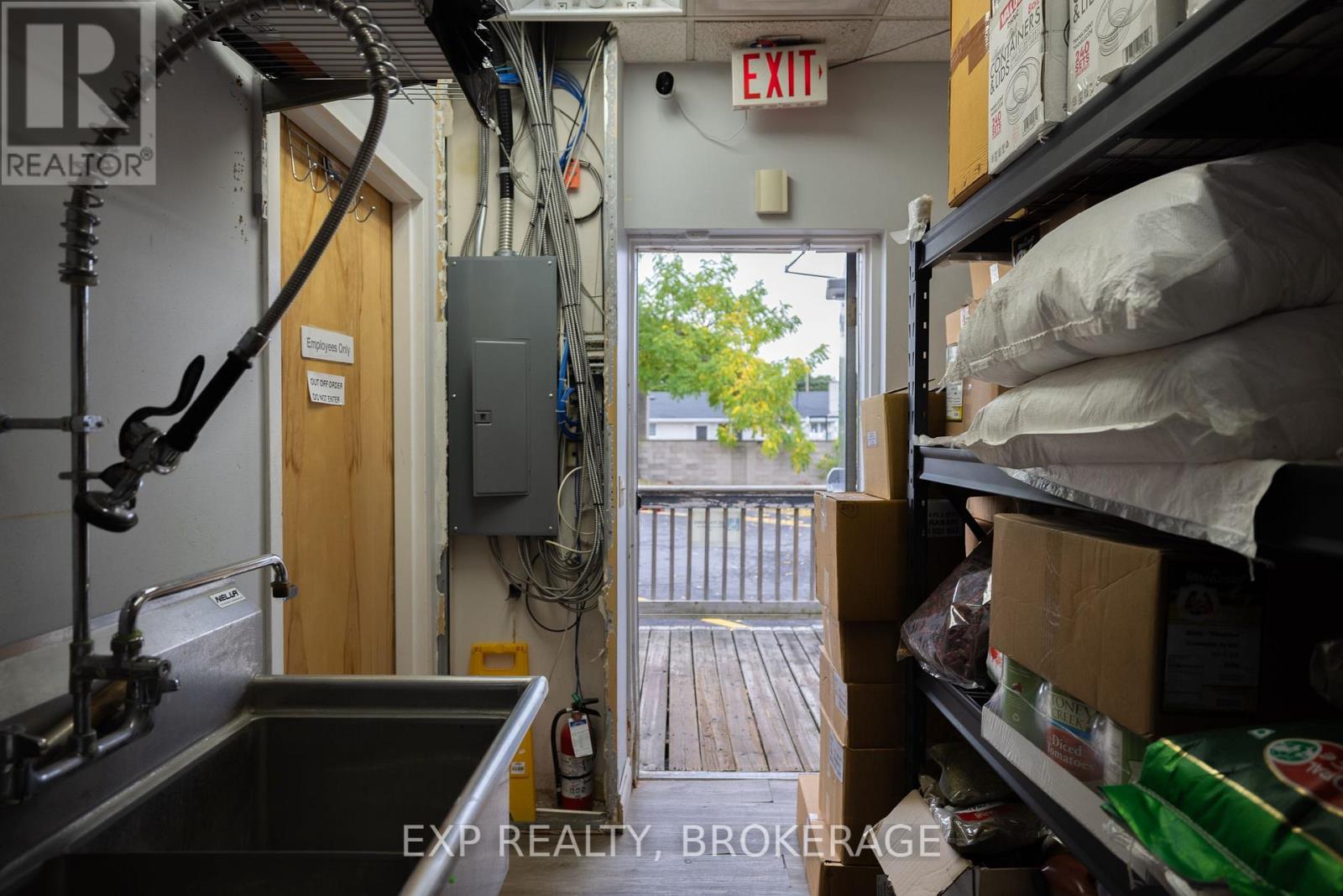 1412 Princess Street, Kingston, Ontario  K7M 3E5 - Photo 17 - X12425548