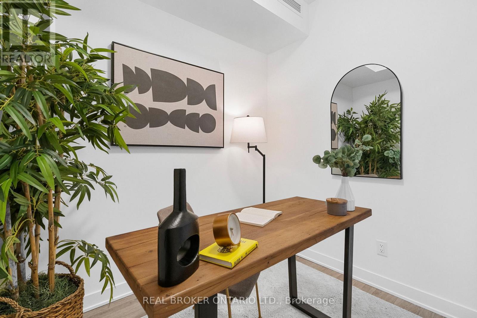 206 - 681 Yonge Street, Barrie, Ontario  L4N 4E8 - Photo 10 - S12775952