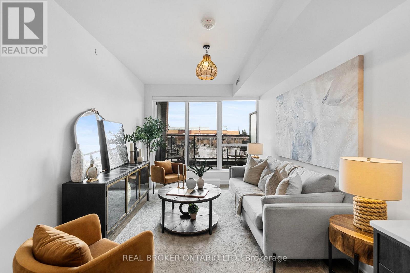 206 - 681 Yonge Street, Barrie, Ontario  L4N 4E8 - Photo 2 - S12775952