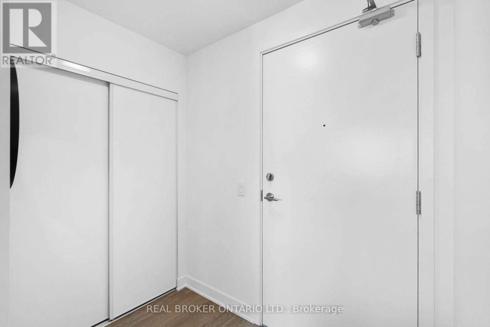 206 - 681 Yonge Street, Barrie, Ontario  L4N 4E8 - Photo 24 - S12775952