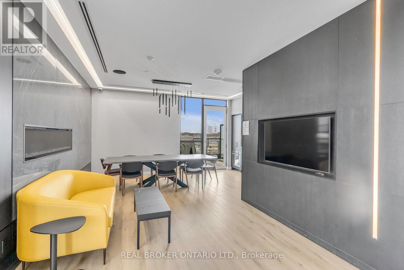 206 - 681 Yonge Street, Barrie, Ontario  L4N 4E8 - Photo 32 - S12775952