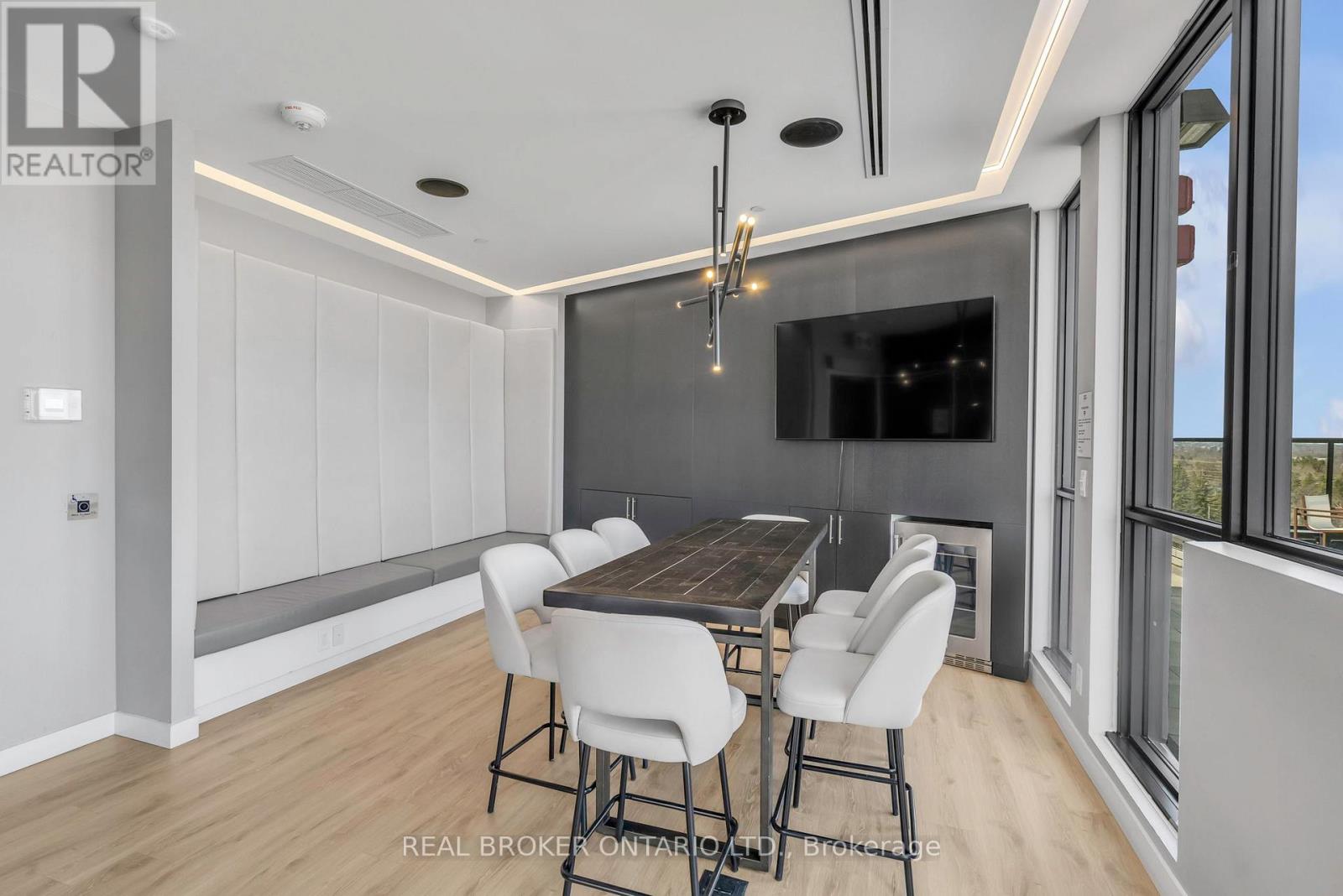 206 - 681 Yonge Street, Barrie, Ontario  L4N 4E8 - Photo 33 - S12775952