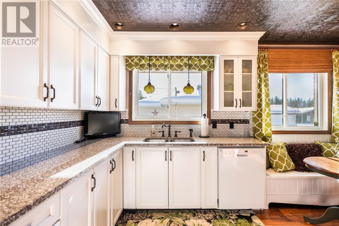 1739 Charles Court, Val Caron, Ontario  P3N 1H2 - Photo 20 - 2126383