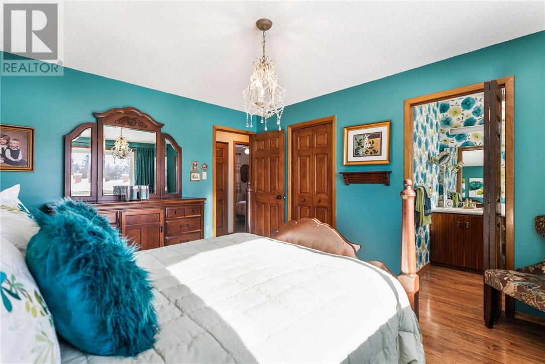 1739 Charles Court, Val Caron, Ontario  P3N 1H2 - Photo 32 - 2126383