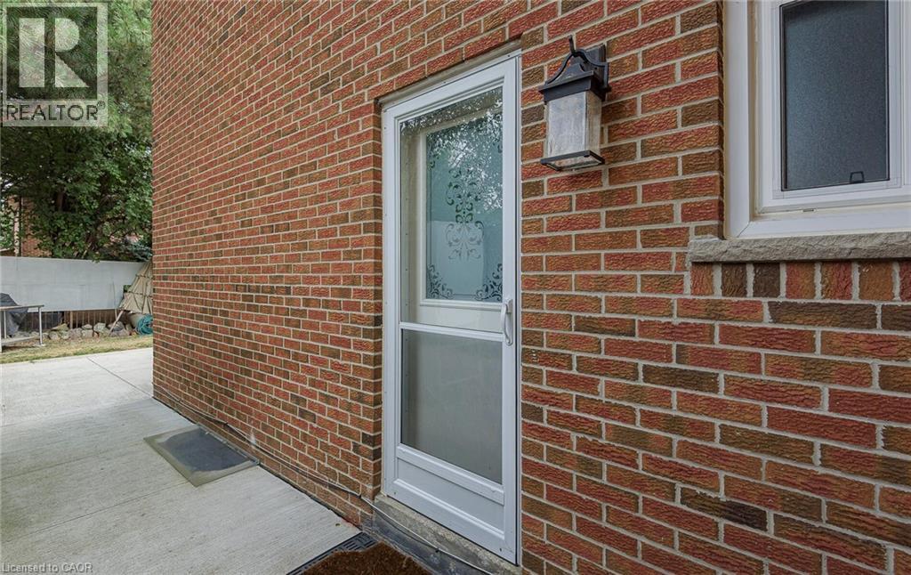 3 Pottery Crescent, Brampton, Ontario  L6S 3S2 - Photo 13 - 40803793