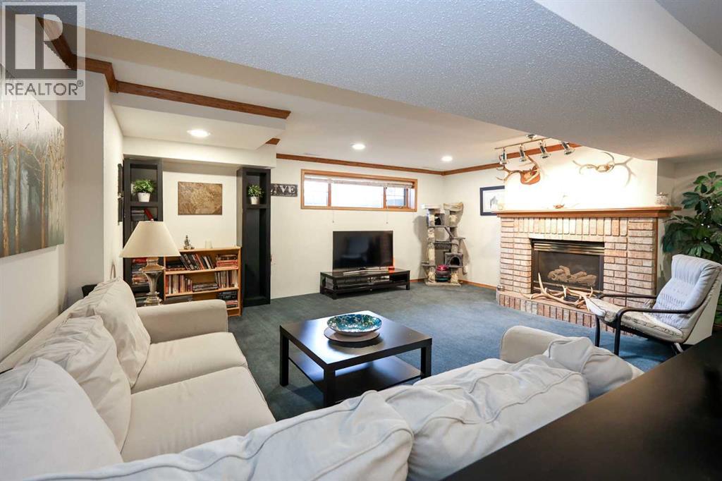 31 Armitage Close, Red Deer, Alberta  T4R 2K5 - Photo 30 - A2281070