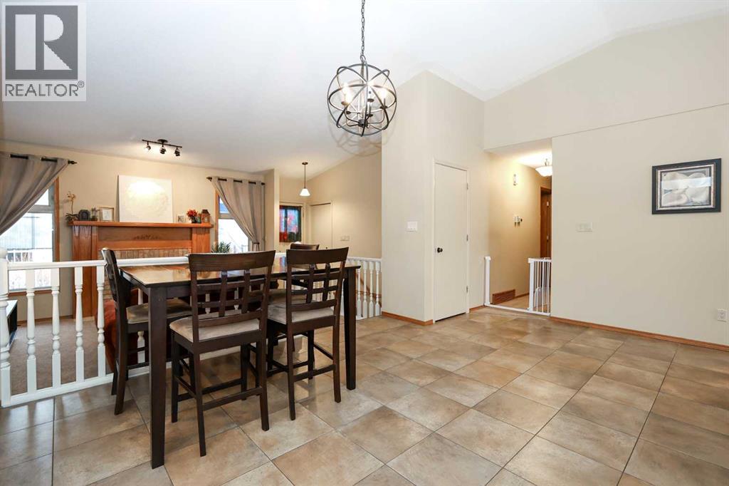 31 Armitage Close, Red Deer, Alberta  T4R 2K5 - Photo 10 - A2281070