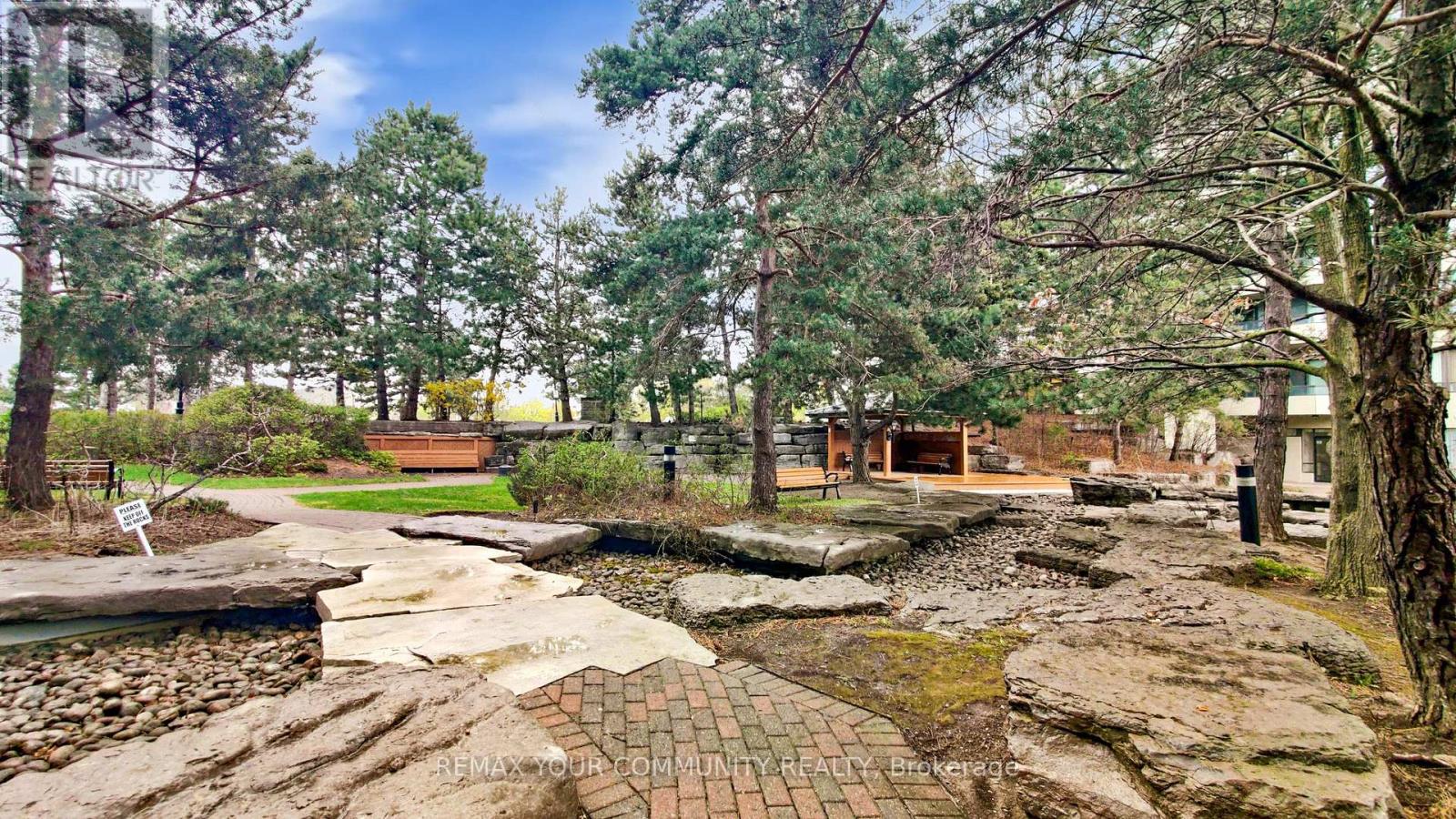 404 - 24 Hanover Road, Brampton, Ontario  L6S 5K8 - Photo 44 - W12775860