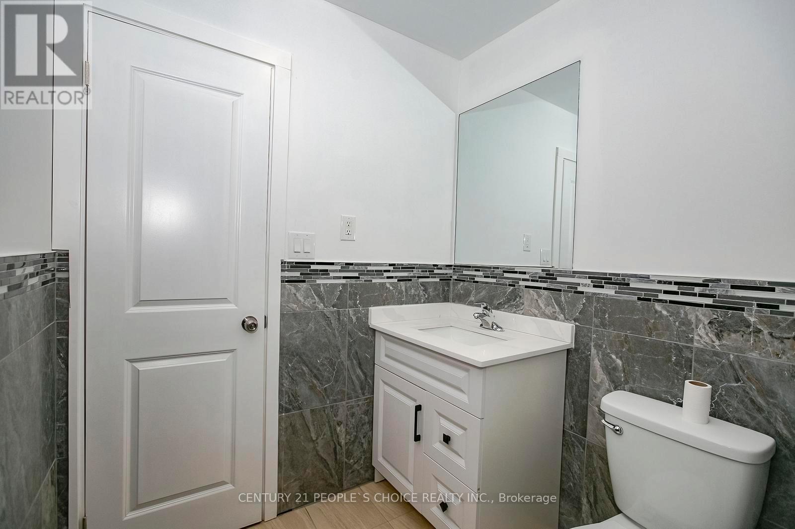 114 Simmons Boulevard, Brampton, Ontario  L6V 3V6 - Photo 32 - W12775864