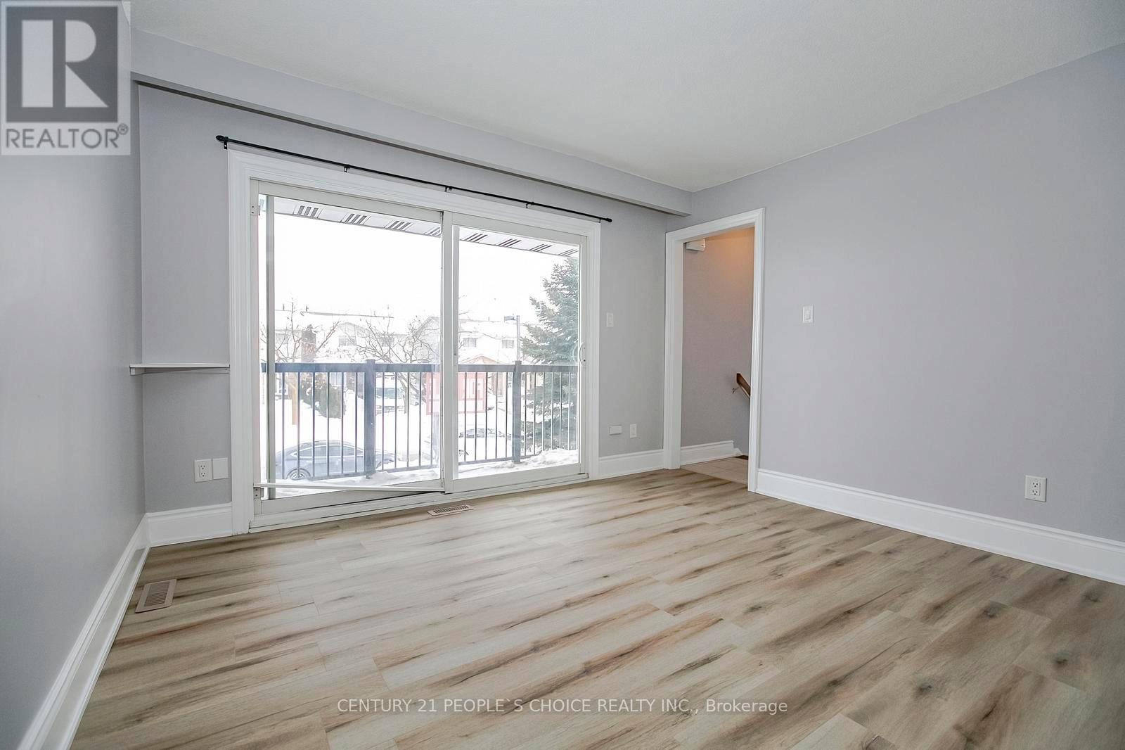 114 Simmons Boulevard, Brampton, Ontario  L6V 3V6 - Photo 6 - W12775864