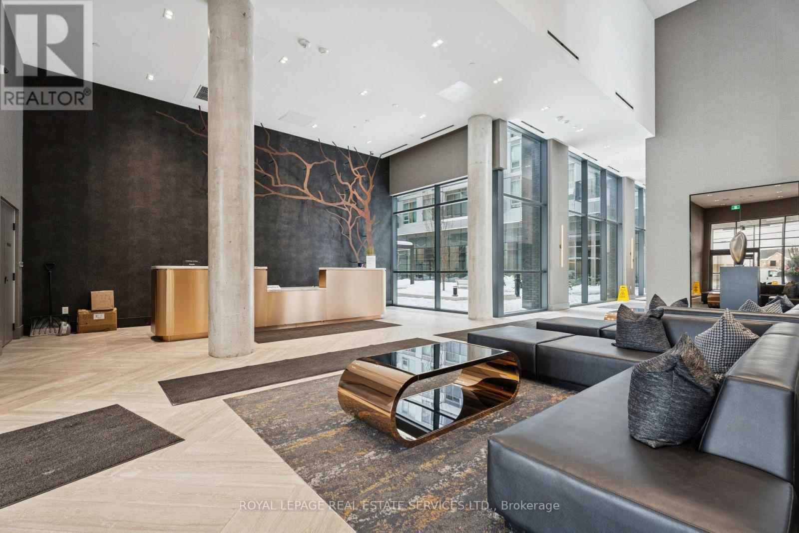 435 - 2450 Old Bronte Road, Oakville, Ontario  L6M 5P6 - Photo 5 - W12775944