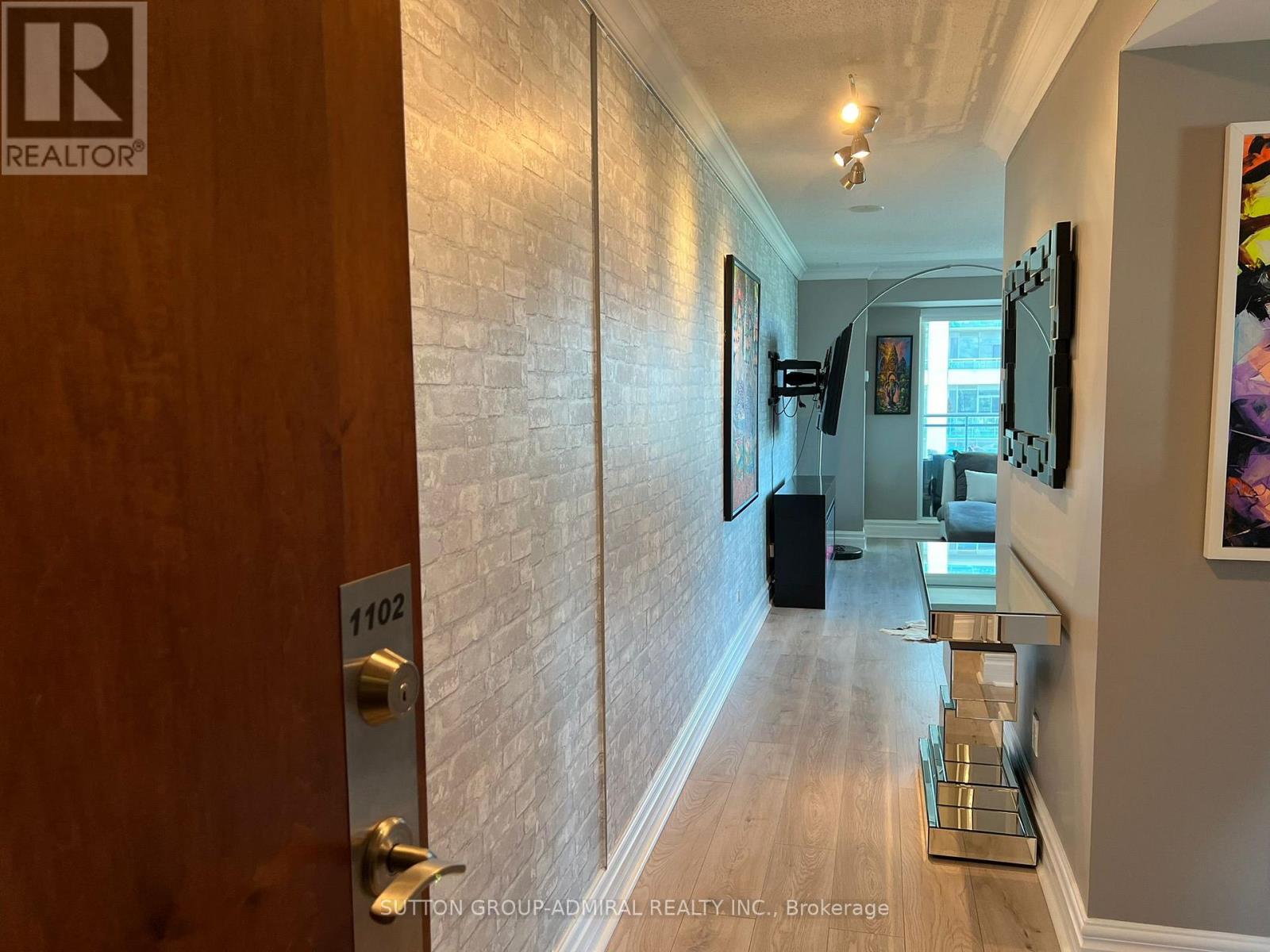 1102 - 2121 Lake Shore Boulevard W, Toronto (Mimico), Ontario  M8V 4E9 - Photo 13 - W12775990