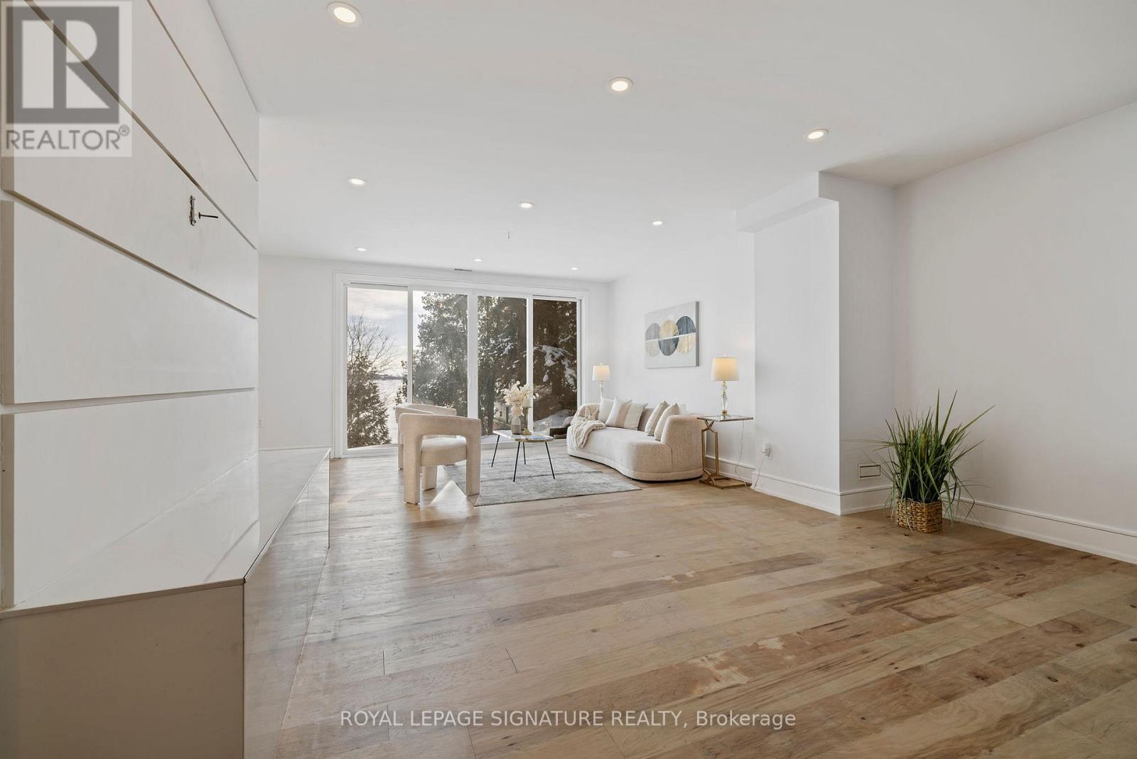 290 North Shore Boulevard E, Burlington, Ontario  L7T 1W9 - Photo 30 - W12776018