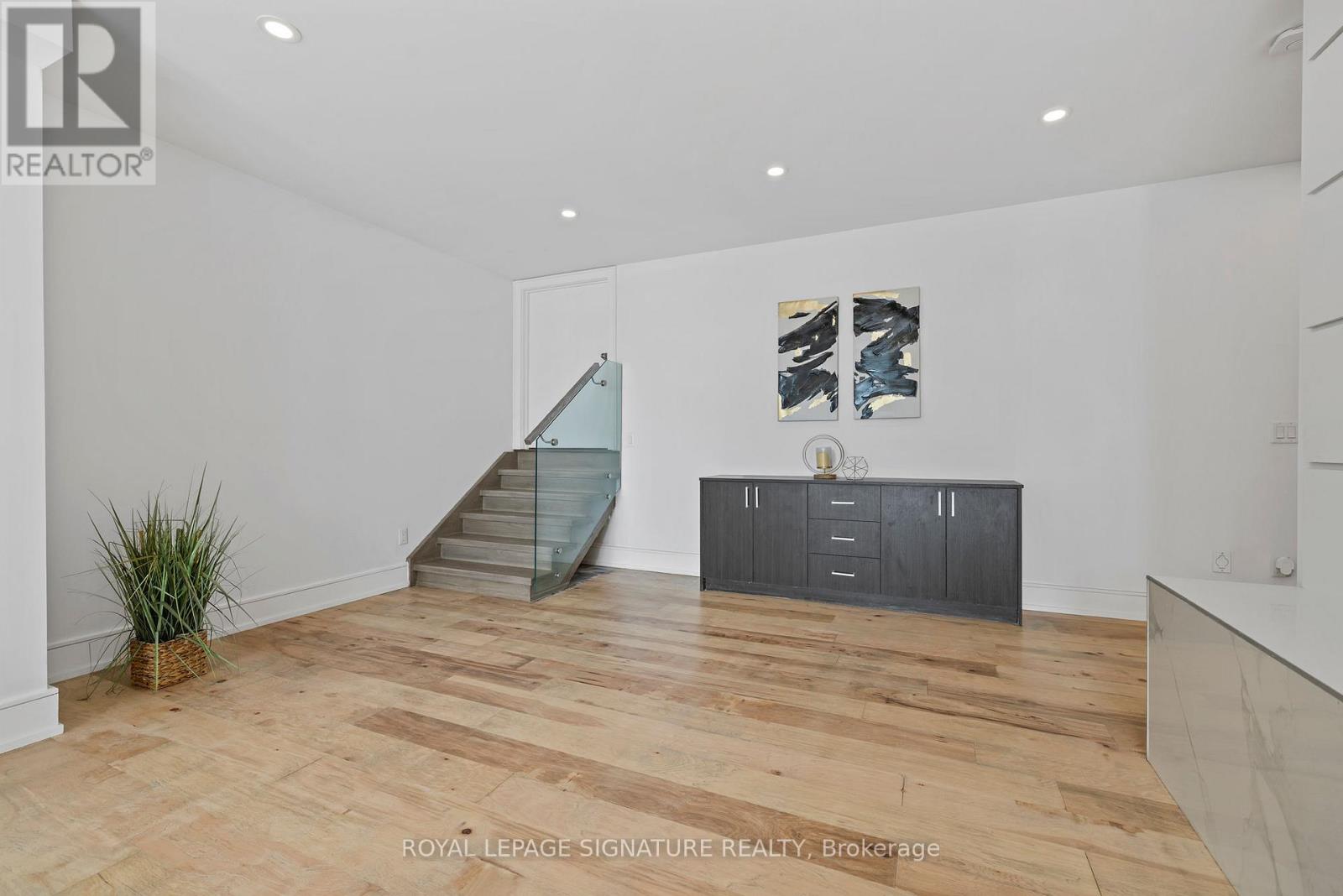 290 North Shore Boulevard E, Burlington, Ontario  L7T 1W9 - Photo 31 - W12776018