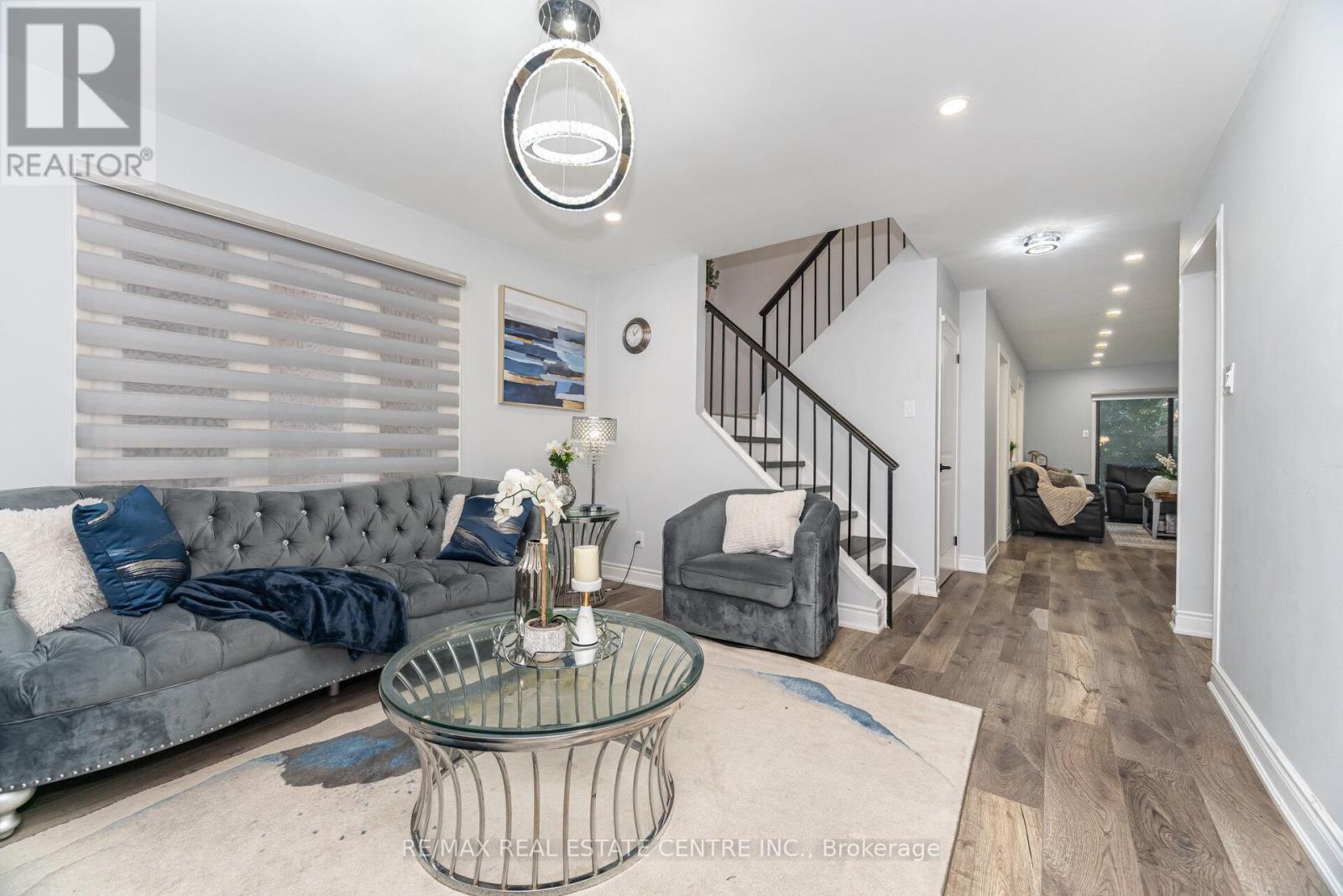 44 Abelard Avenue, Brampton, Ontario  L6Y 2K8 - Photo 11 - W12776022