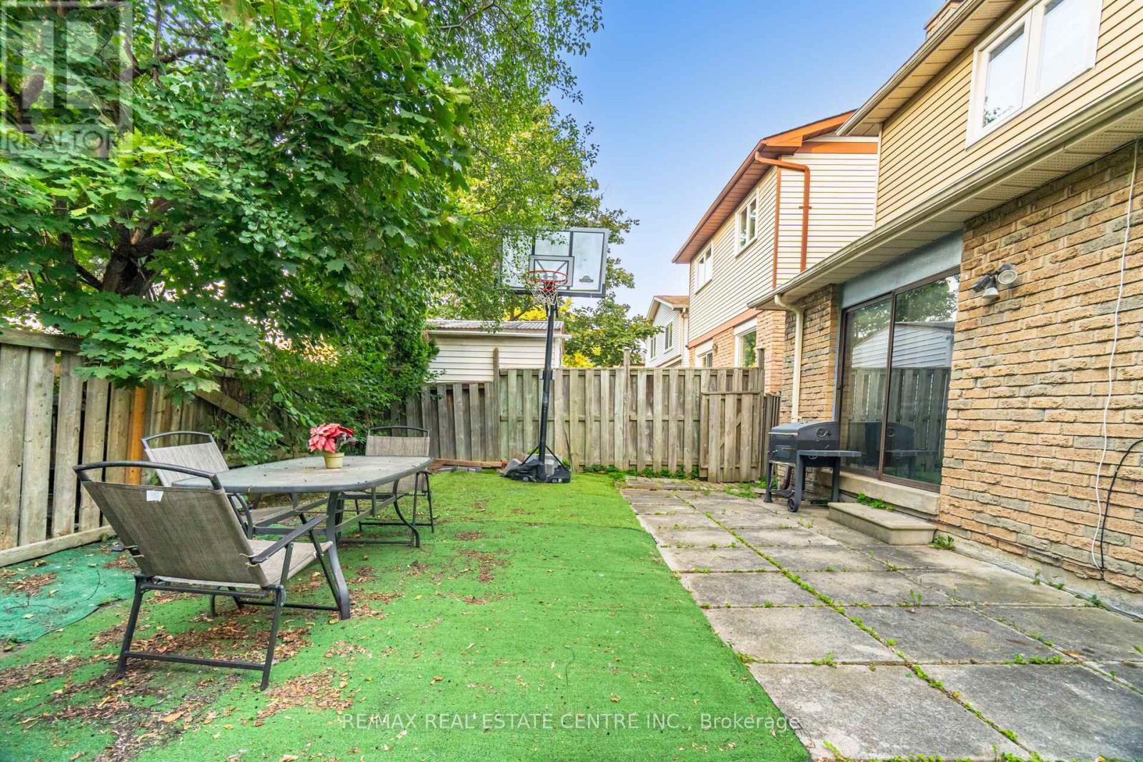 44 Abelard Avenue, Brampton, Ontario  L6Y 2K8 - Photo 49 - W12776022