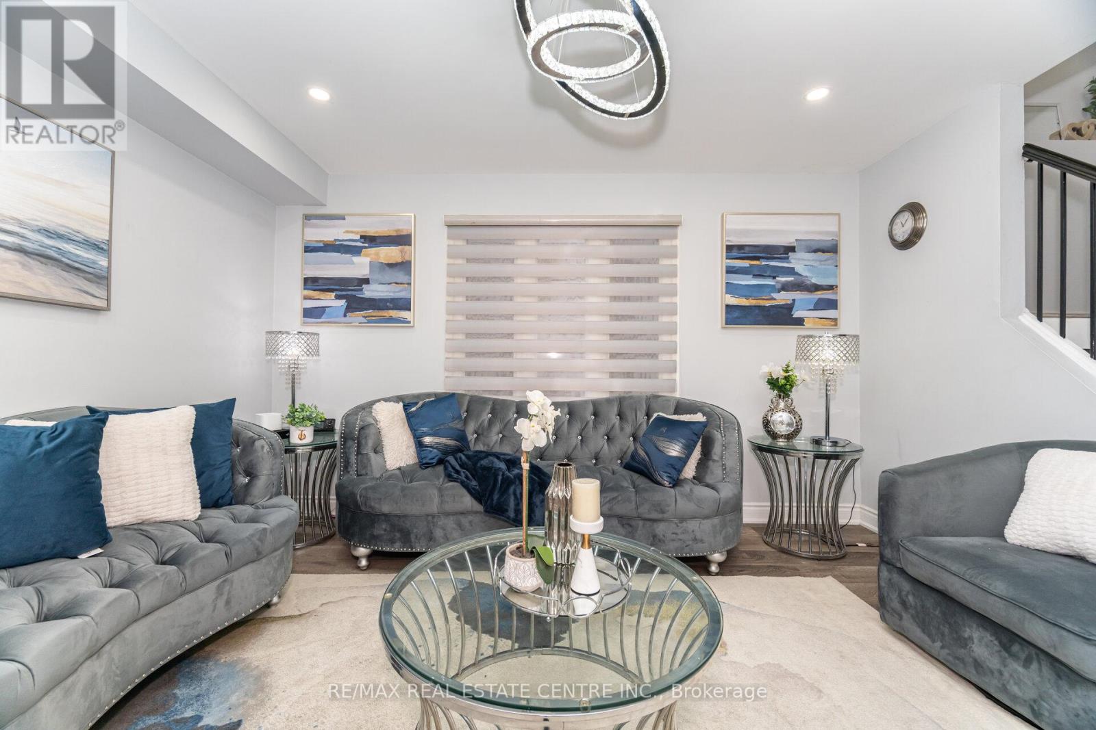 44 Abelard Avenue, Brampton, Ontario  L6Y 2K8 - Photo 9 - W12776022