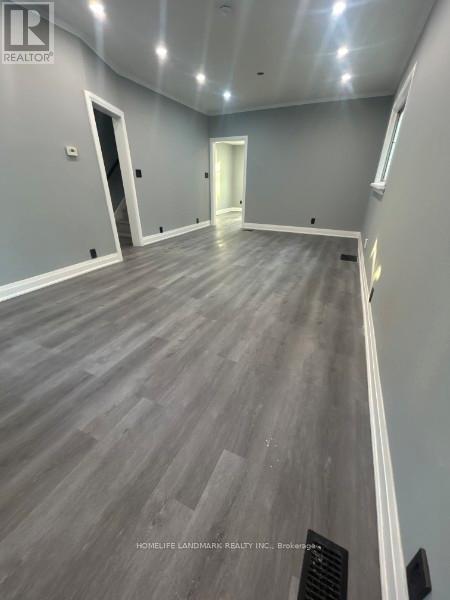 214 Burlington Street E, Hamilton, Ontario  L8L 4H1 - Photo 2 - X12775994