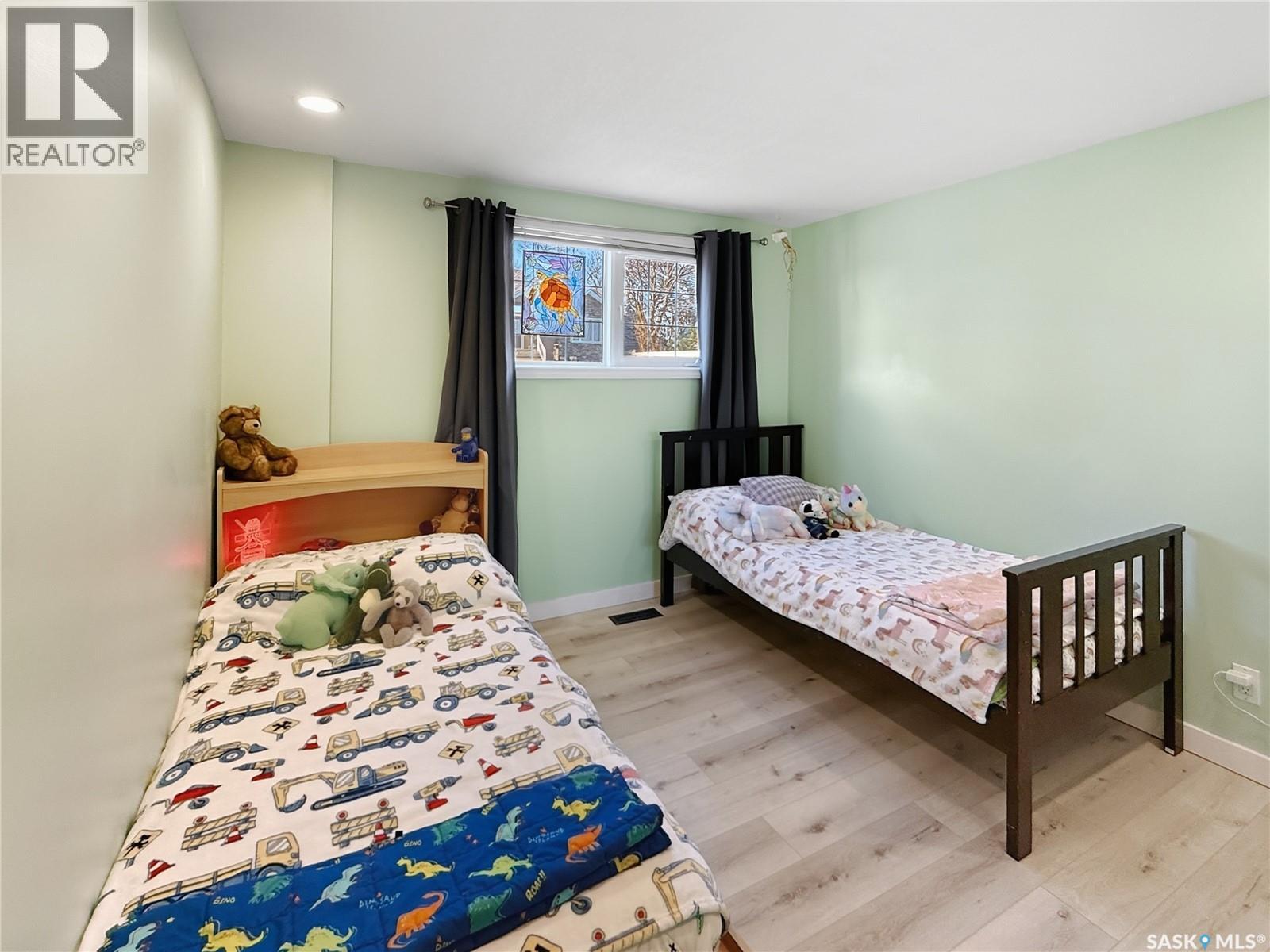 545 1st Avenue Ne, Swift Current, Saskatchewan  S9H 2B8 - Photo 18 - SK028163