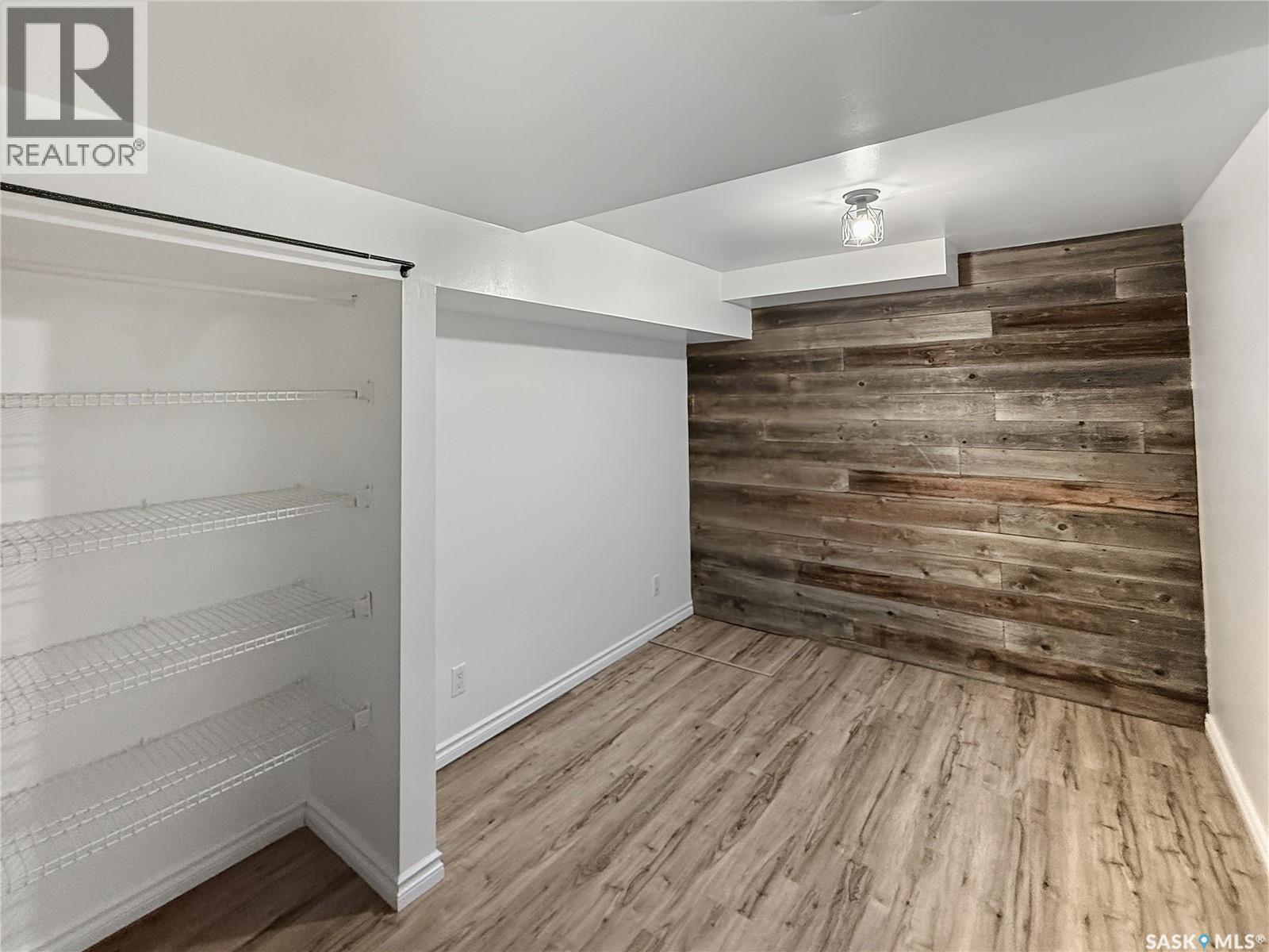 545 1st Avenue Ne, Swift Current, Saskatchewan  S9H 2B8 - Photo 24 - SK028163