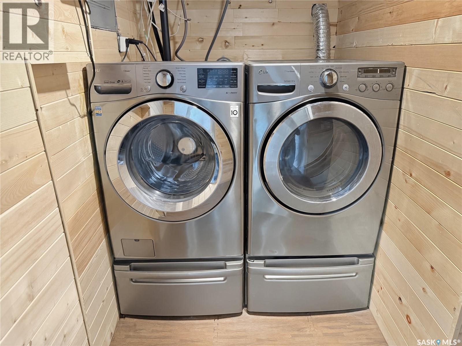 545 1st Avenue Ne, Swift Current, Saskatchewan  S9H 2B8 - Photo 32 - SK028163