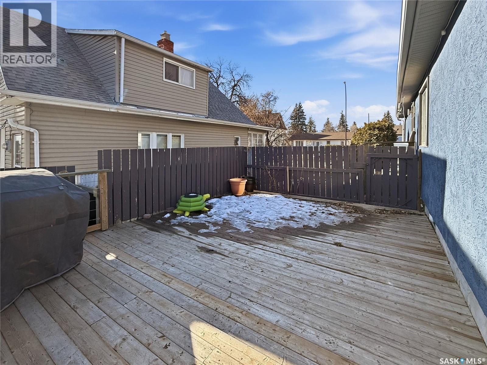 545 1st Avenue Ne, Swift Current, Saskatchewan  S9H 2B8 - Photo 35 - SK028163