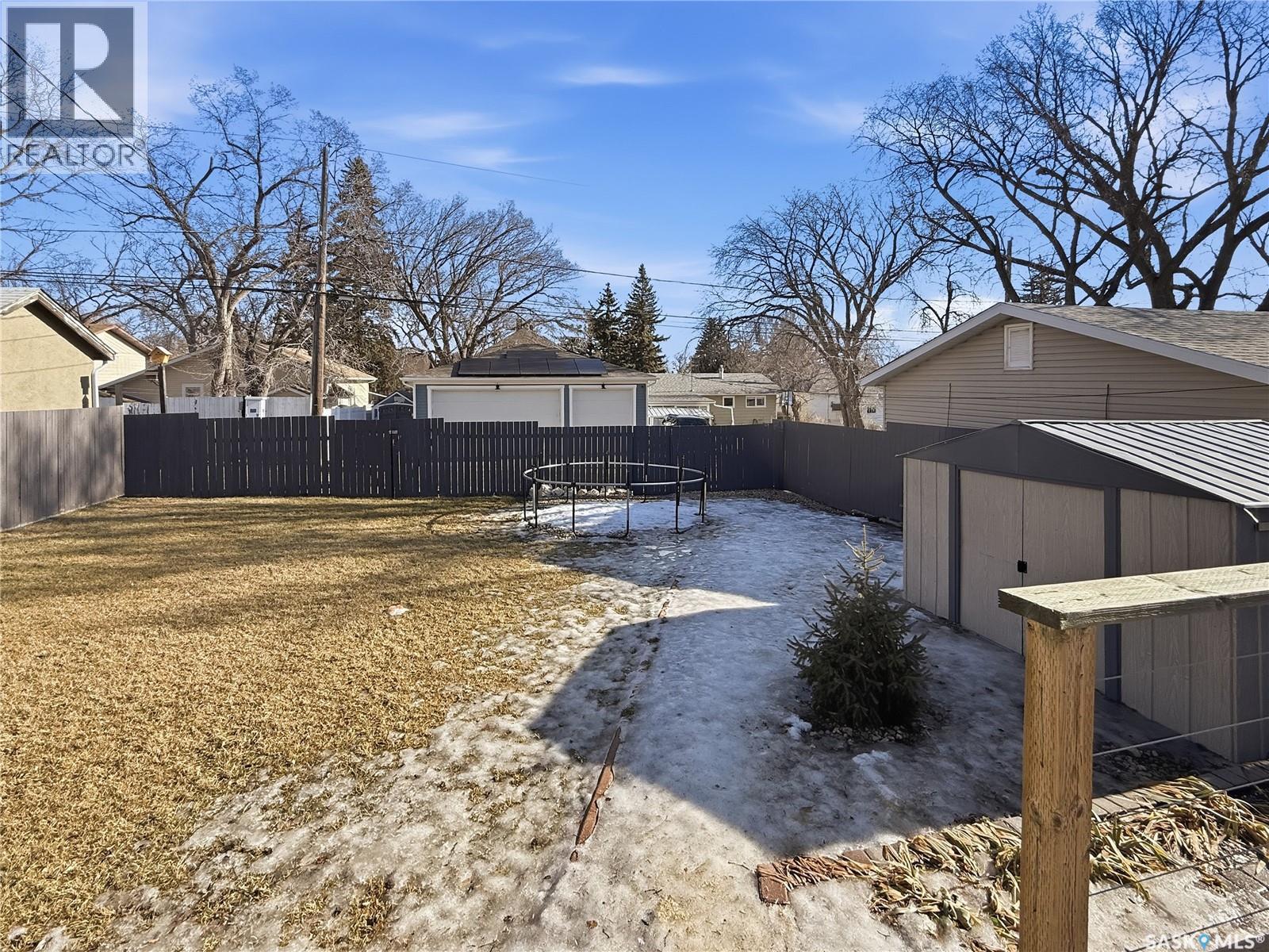 545 1st Avenue Ne, Swift Current, Saskatchewan  S9H 2B8 - Photo 38 - SK028163