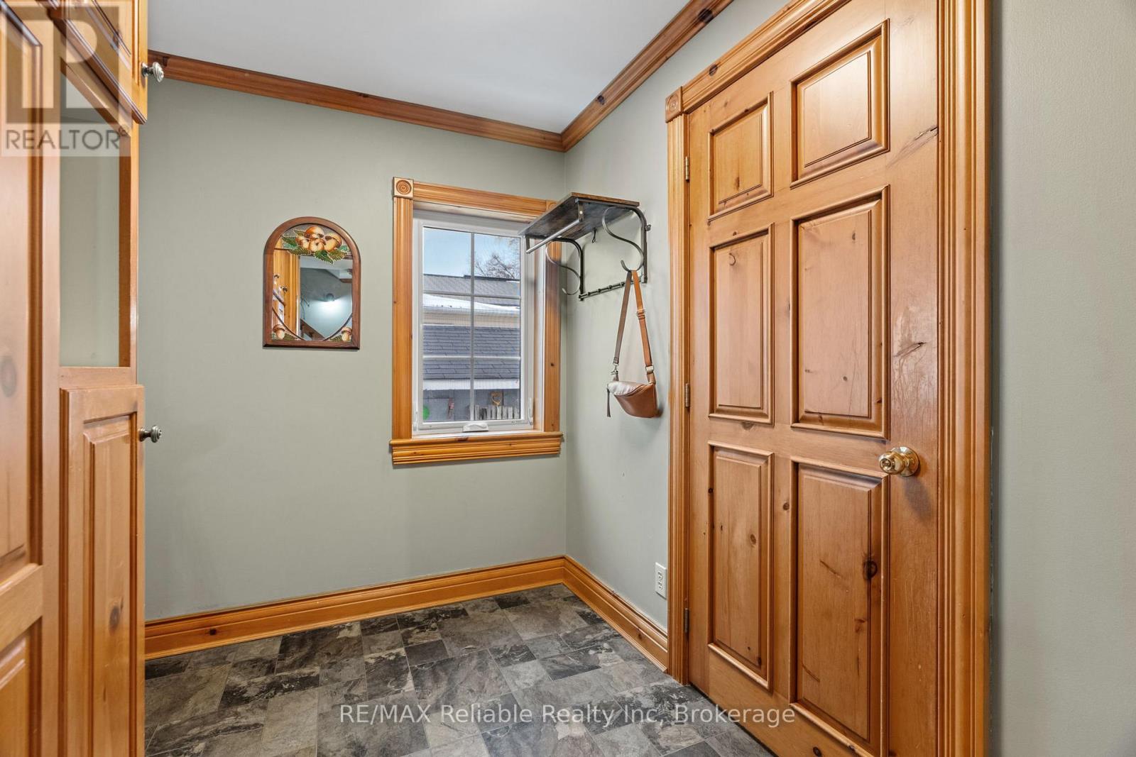 Photo 10 of 45 for 140 Orchard Street