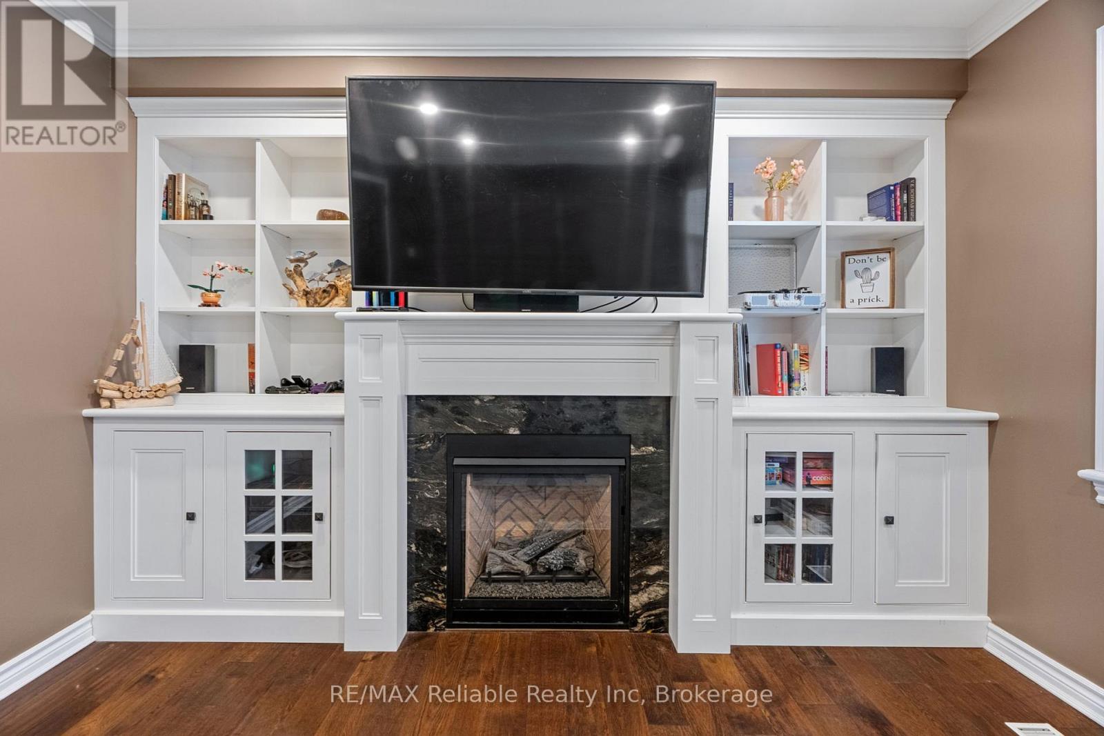 Photo 17 of 45 for 140 Orchard Street