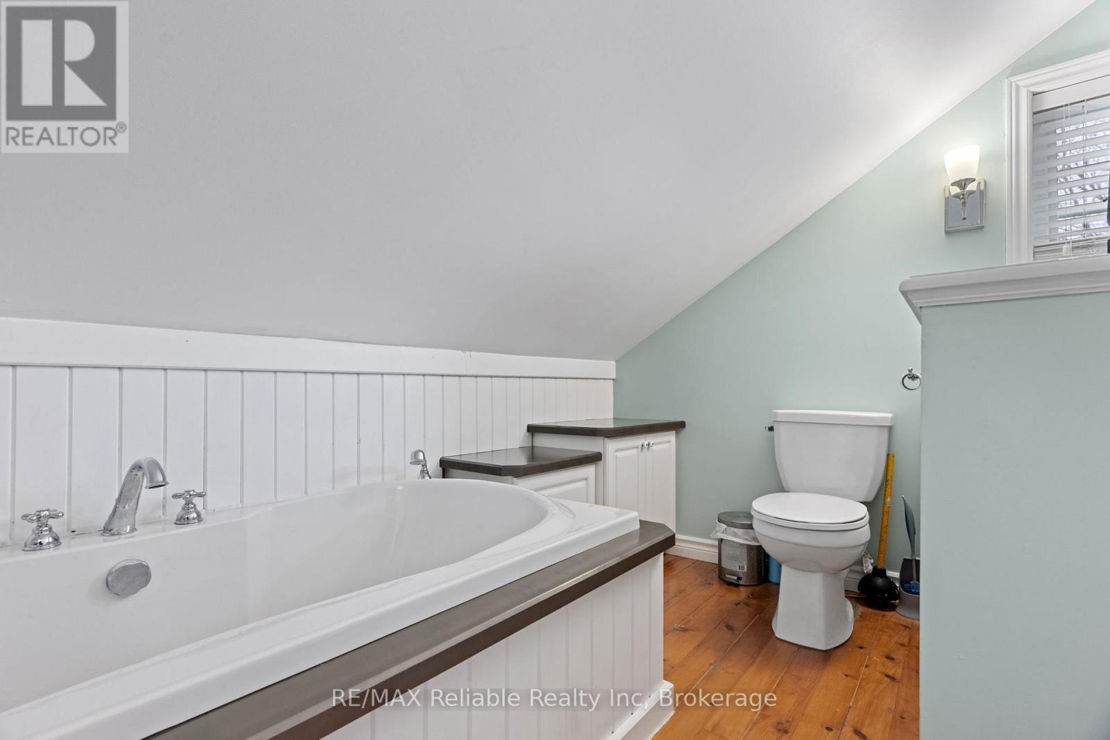 140 Orchard Street, South Huron, Ontario  N0M 1S3 - Photo 30 - X12696064