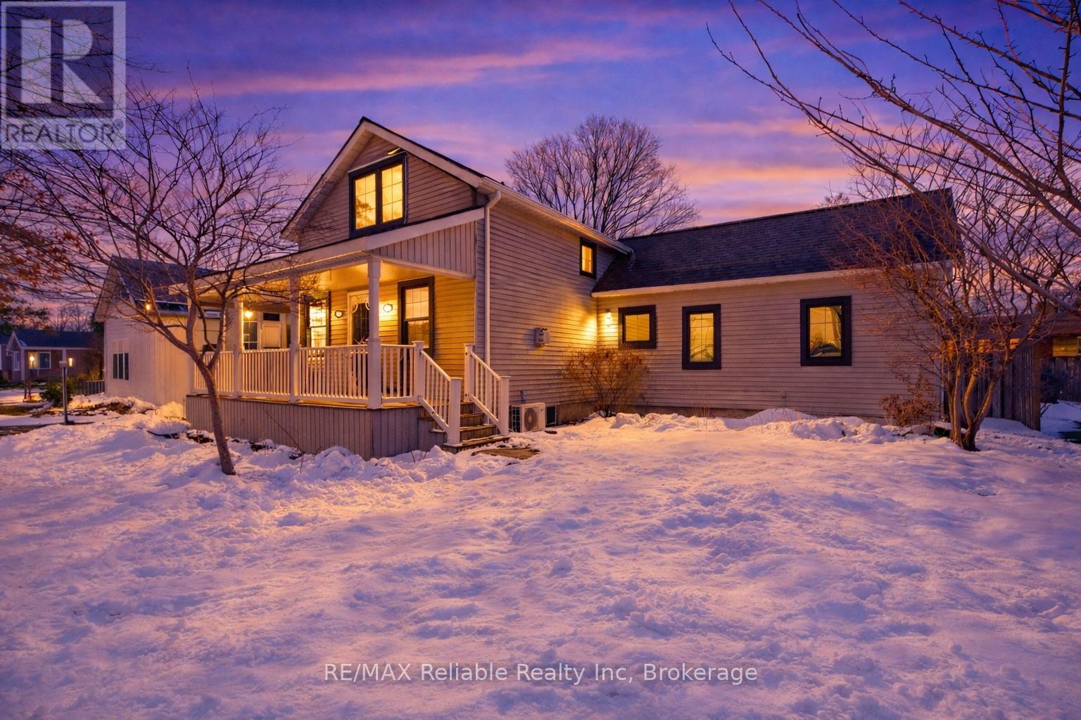 140 Orchard Street, South Huron, Ontario  N0M 1S3 - Photo 2 - X12696064