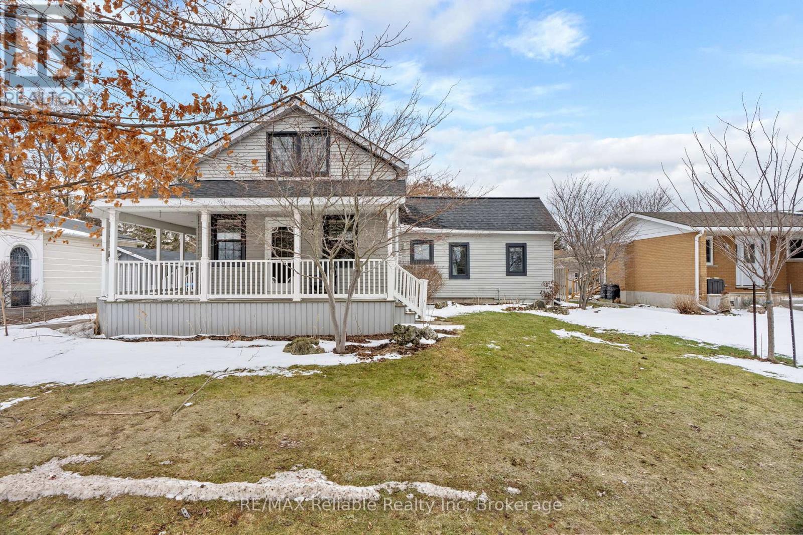 140 Orchard Street, South Huron, Ontario  N0M 1S3 - Photo 4 - X12696064