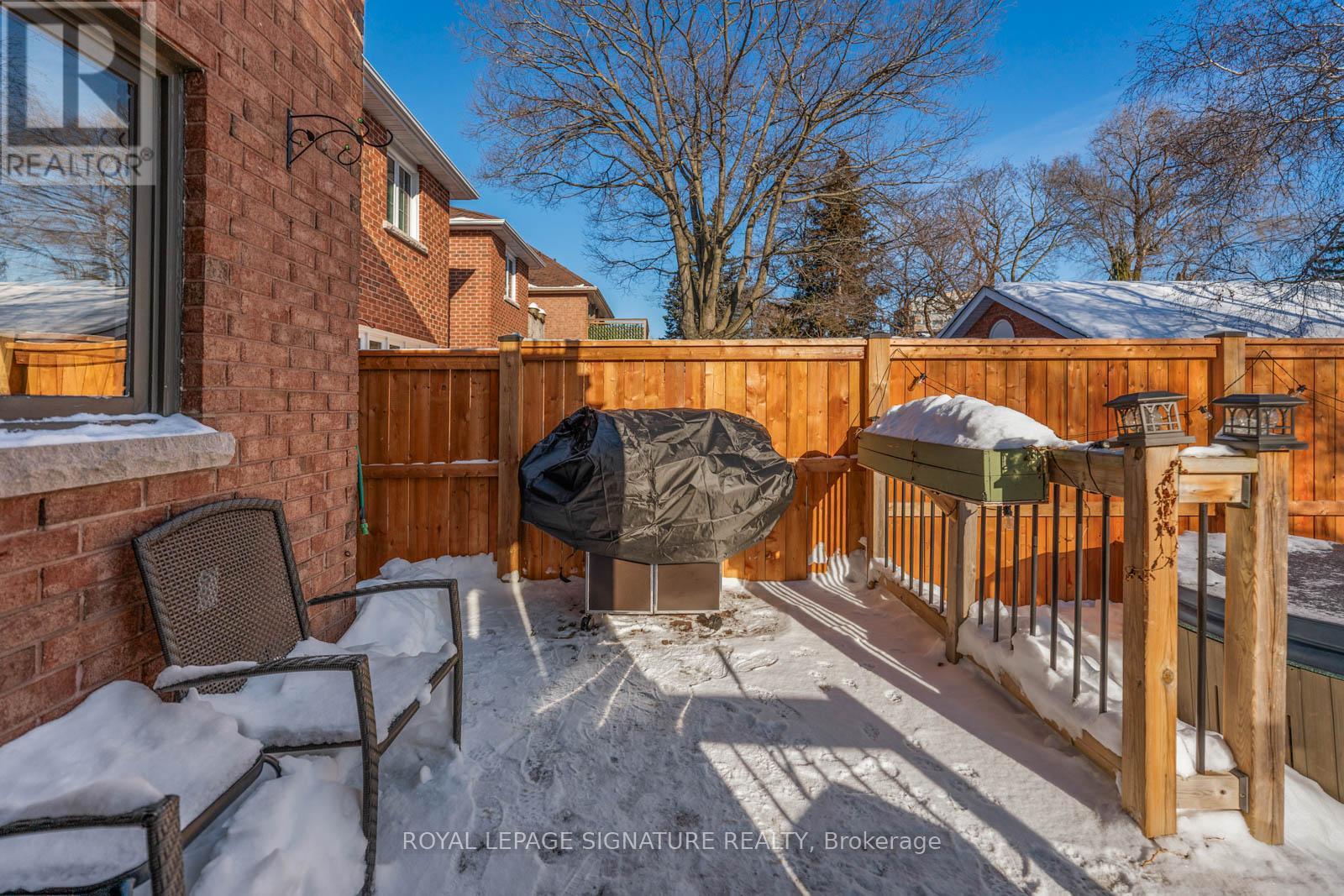 155 Blantyre Avenue, Toronto, Ontario  M1N 2R6 - Photo 25 - E12775600