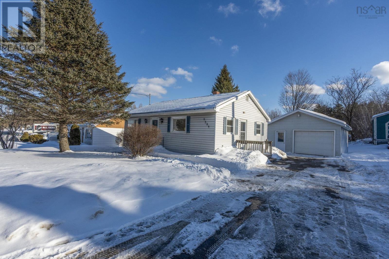 9584 Commercial Street, New Minas, Nova Scotia  B4N 3E9 - Photo 3 - 202602518