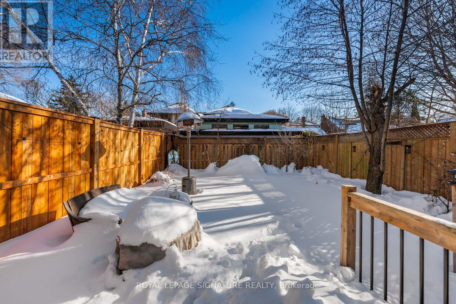 155 Blantyre Avenue, Toronto, Ontario  M1N 2R6 - Photo 27 - E12775600